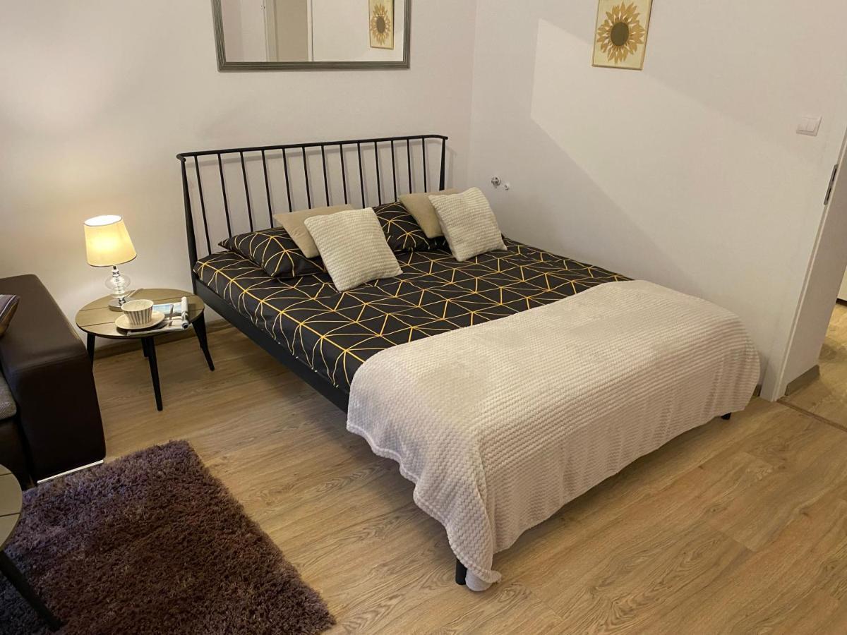 Apartament Arsenal Apartment Warsawa Bagian luar foto